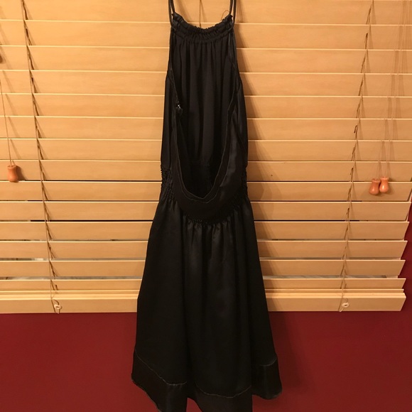 Halter cocktail dress - Picture 3 of 4